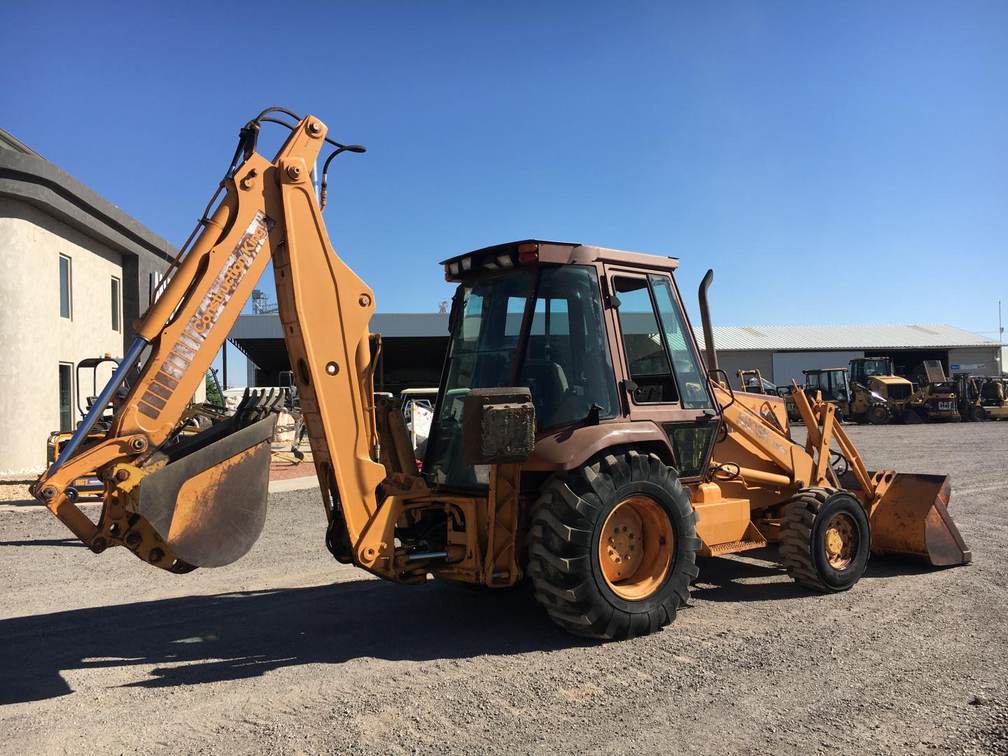 ./imagenes/INVOICE/2019/15940/RETROEXCAVADORA CASE 580SK (3).JPG